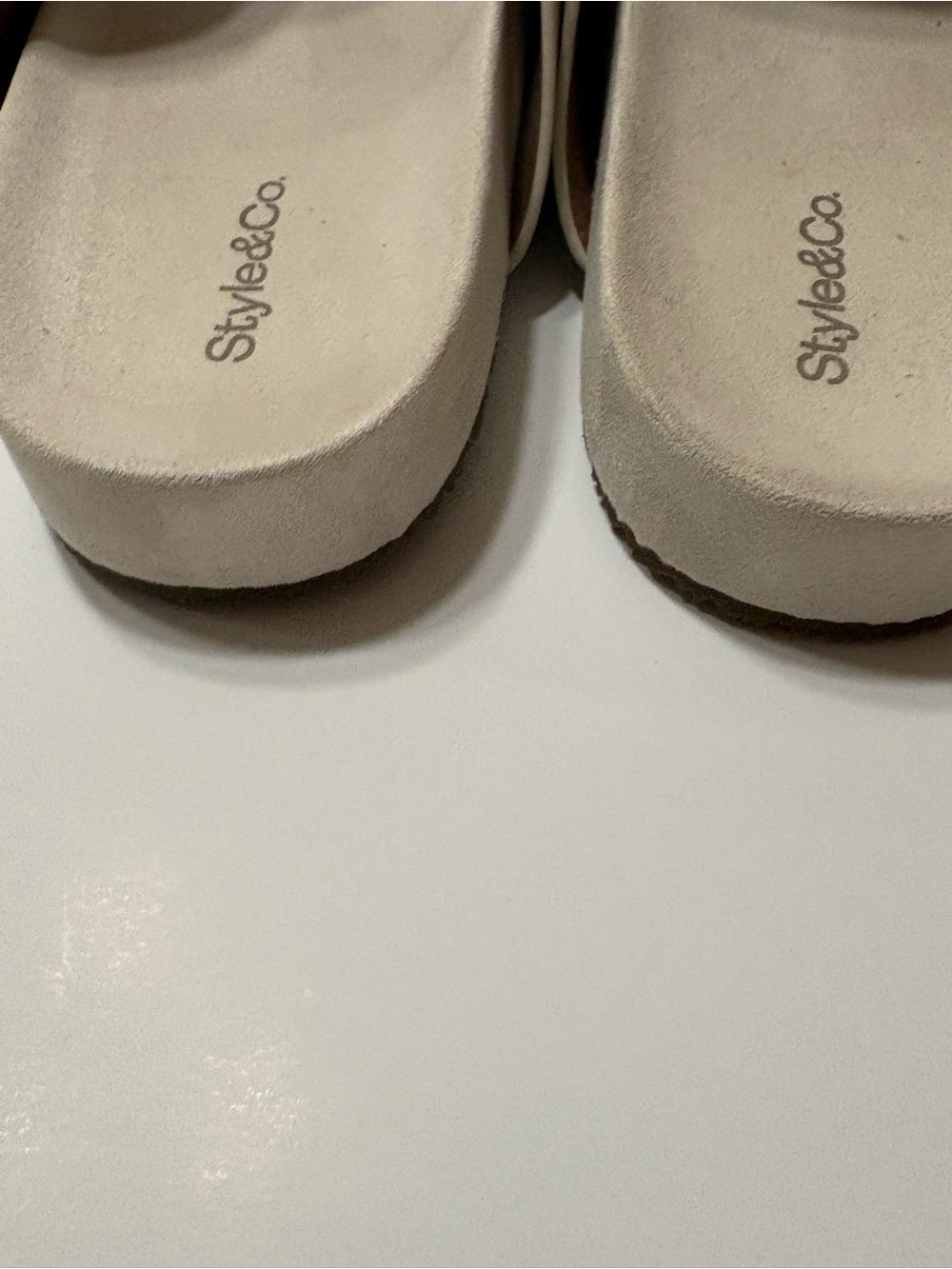 Style & Co. Ivory size 10 Thong Buckle Slide Sandals - Picture 6 of 8